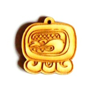 Maya amulet KAČA